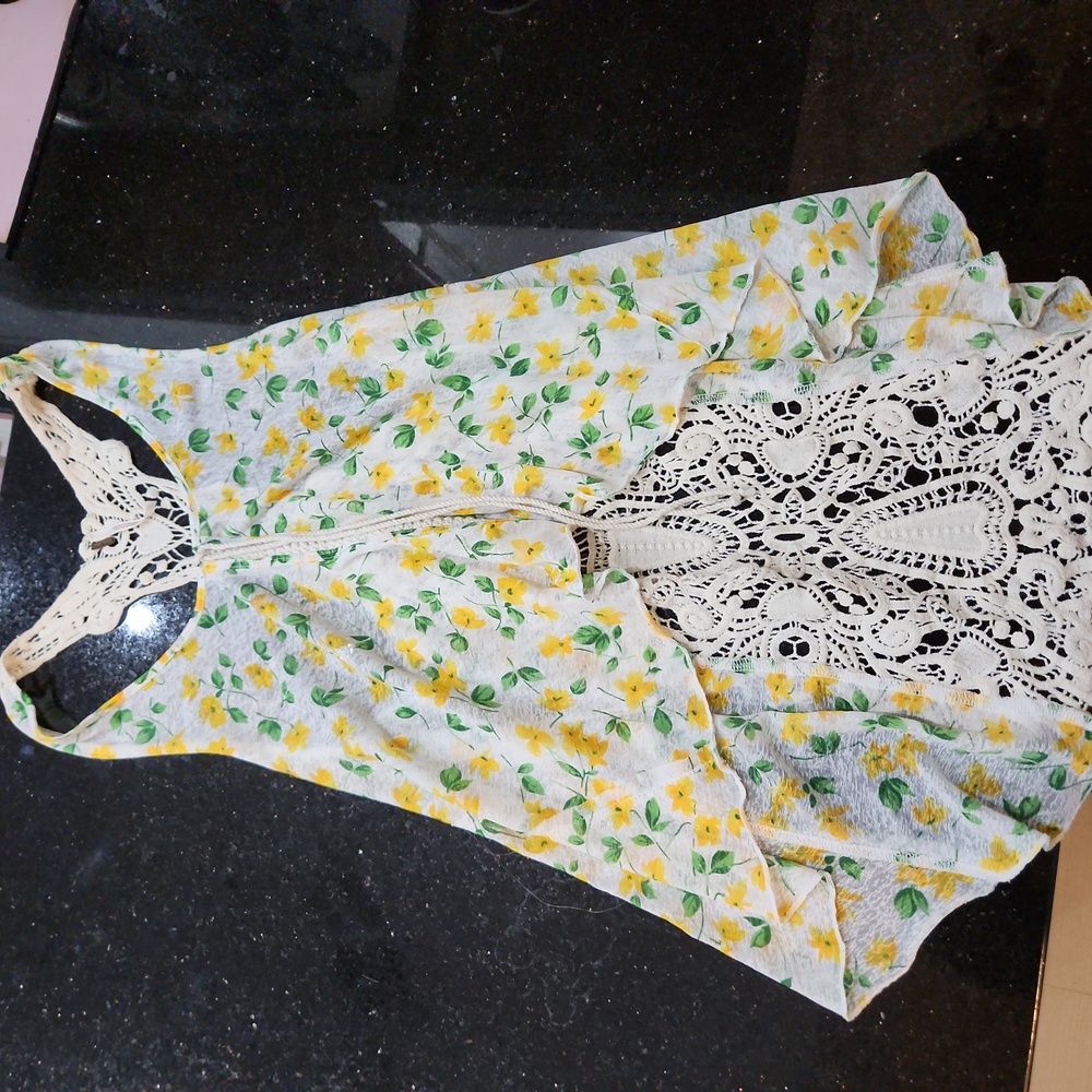 Free People crop high low tank size small